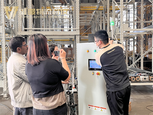 新加坡百萬(wàn)四向穿梭車立體倉(cāng)庫(kù)案例